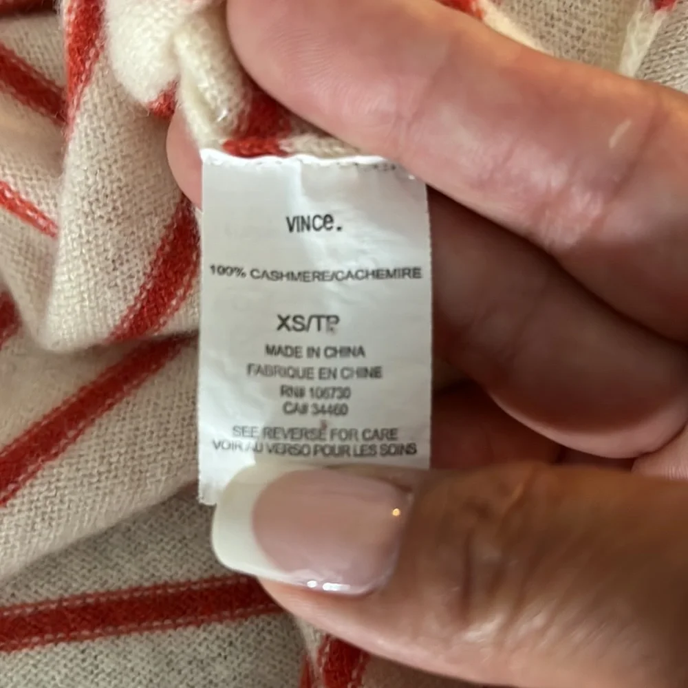 Vince Red Stripe Boatneck 100% cashmere Sweater size XS - Picture 12 of 12